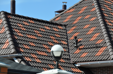 Types of roofing wooden house